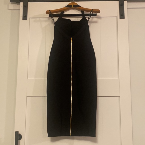 Halter Dress - Picture 3 of 4